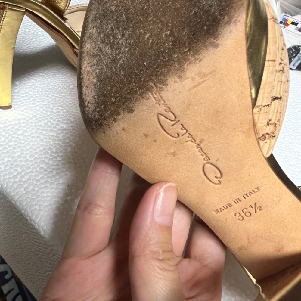 Oscar De La Renta Cork Heels - Picture 4 of 5